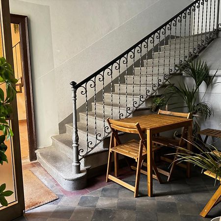Regina Milano In Porta Romana 3 - Sky Tv, Wifi & Breakfast Box Apartment Exterior photo