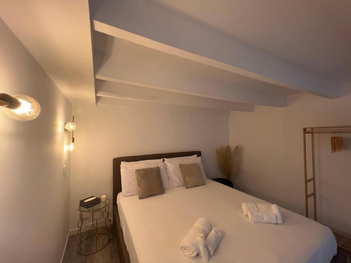 Regina Milano In Porta Romana 3 - Sky Tv, Wifi & Breakfast Box Apartment Exterior photo