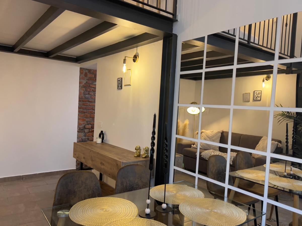 Regina Milano In Porta Romana 3 - Sky Tv, Wifi & Breakfast Box Apartment Exterior photo