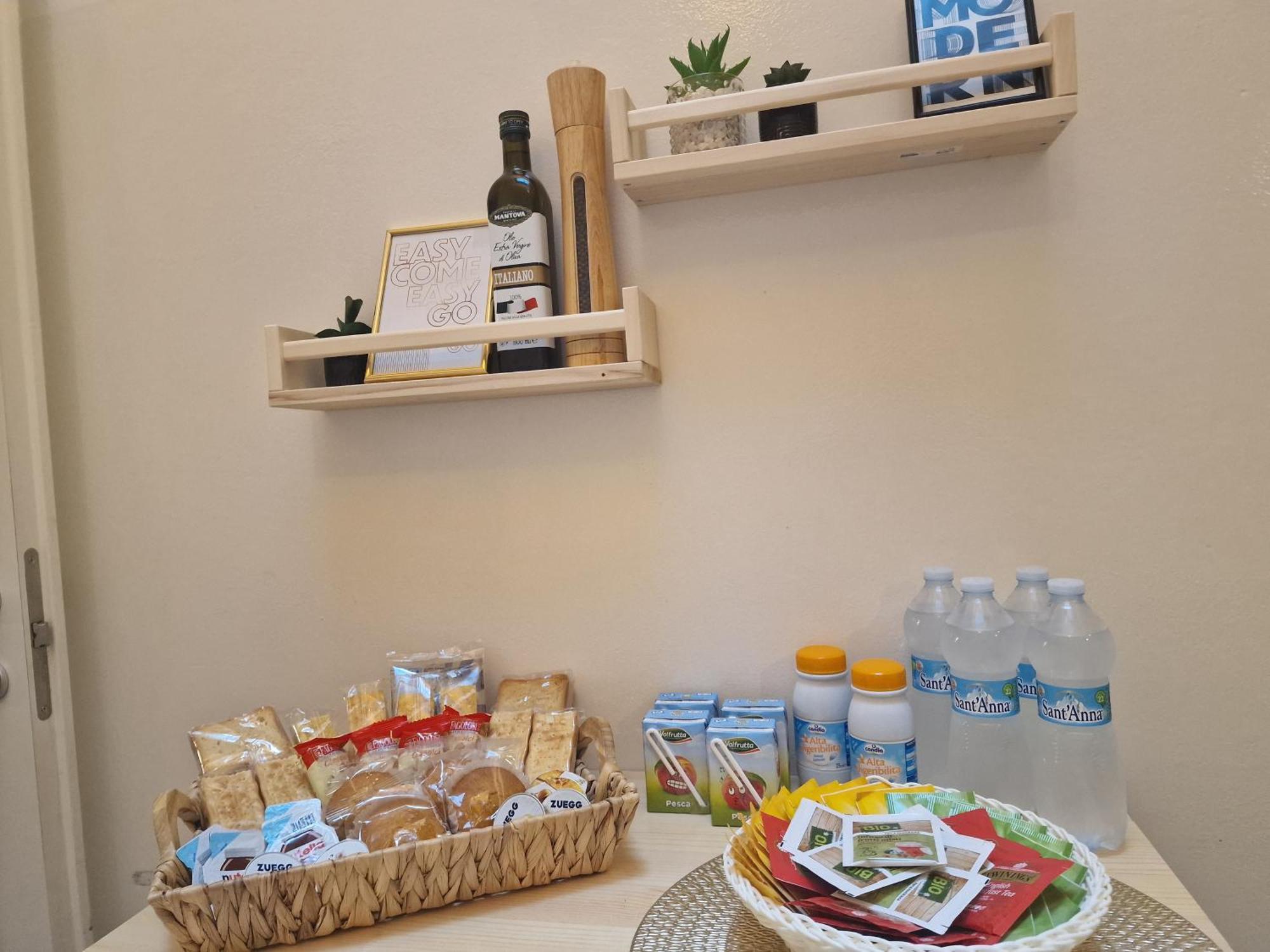 Regina Milano In Porta Romana 3 - Sky Tv, Wifi & Breakfast Box Apartment Exterior photo